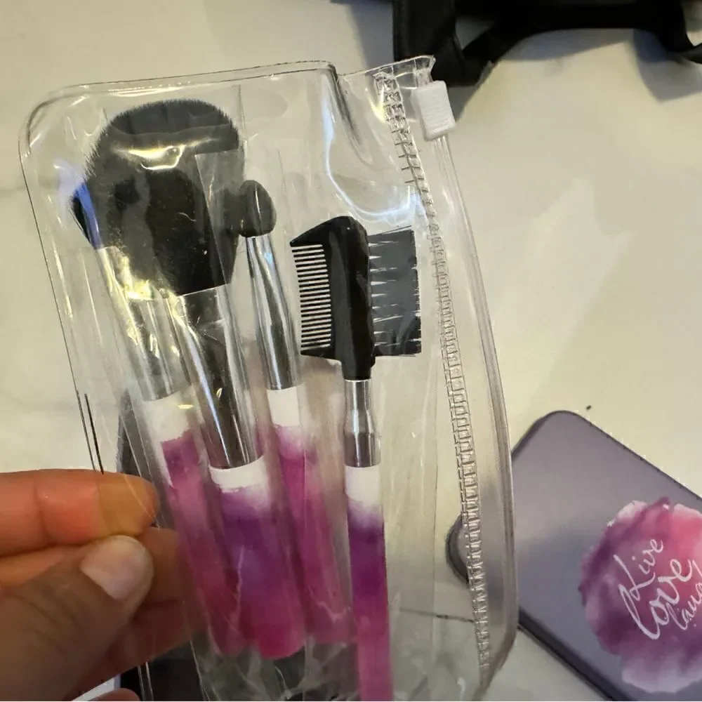 Purple Make-up box with brushes #16